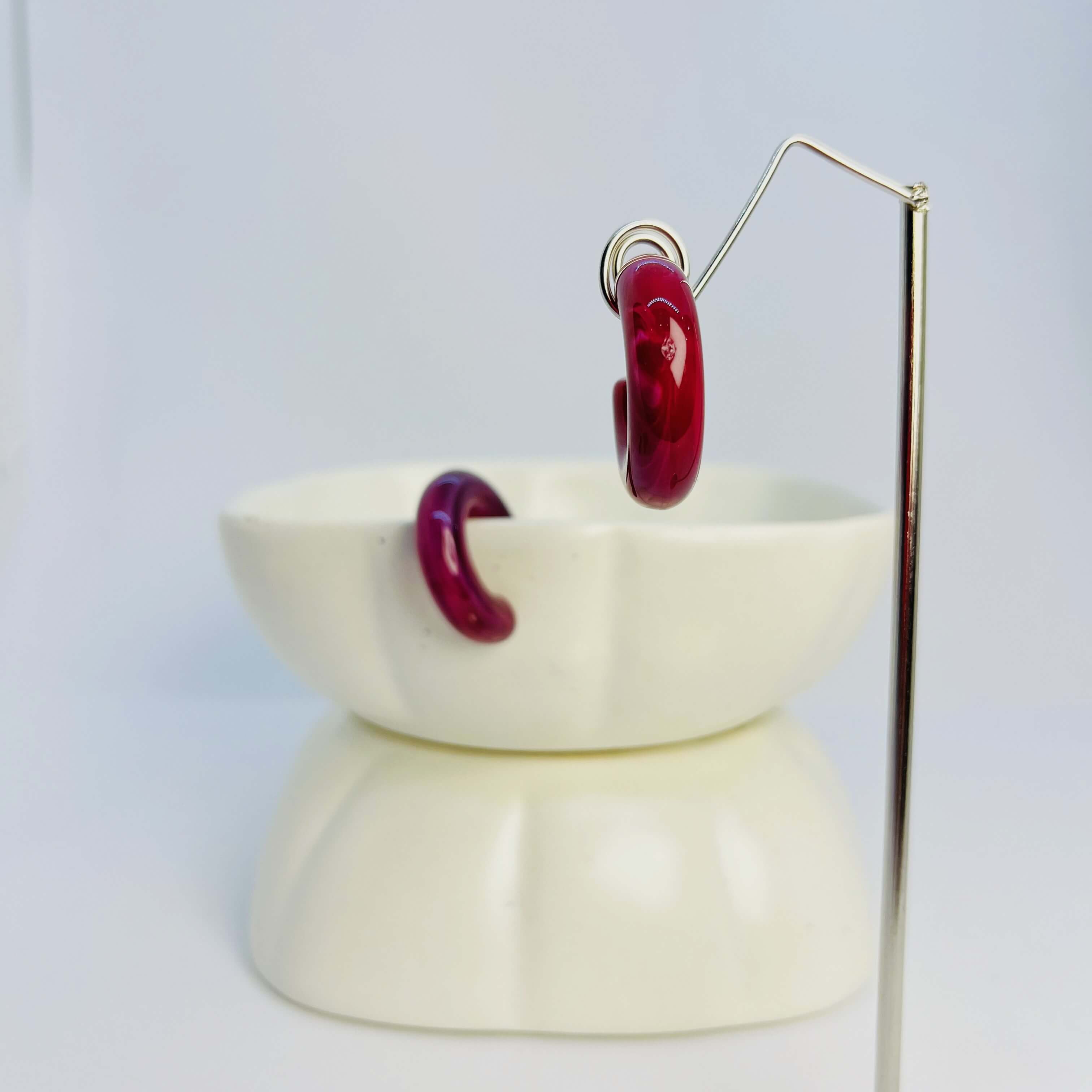 ADHA ACRYLIC HOOP PURPLES (MAROON) - SILVER